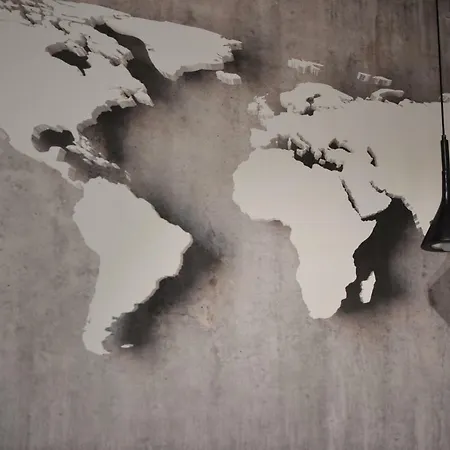 Comely Luxury Must * Thessaloniki