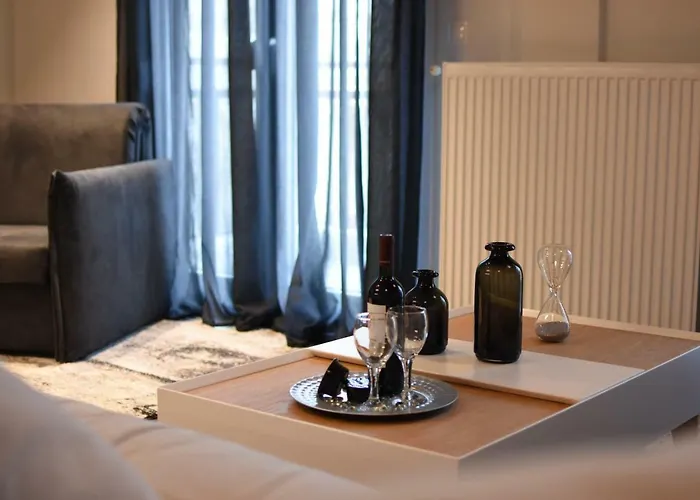 Comely Luxury Must Thessaloniki