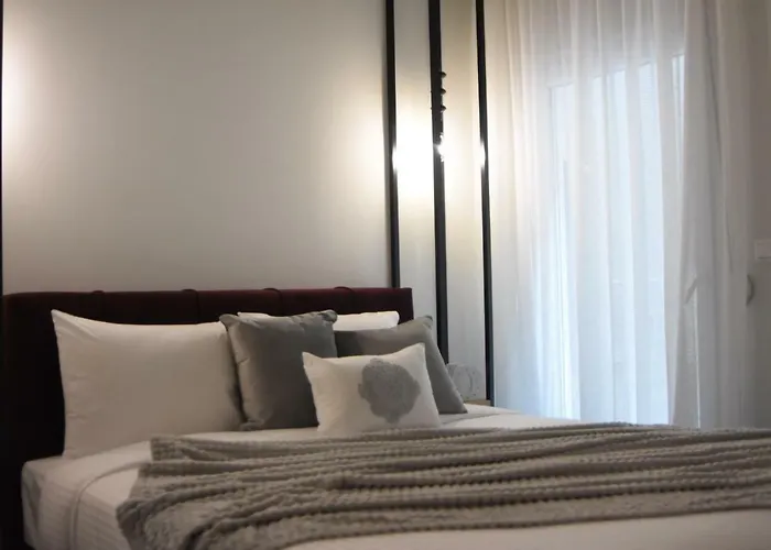 Apartment Comely Luxury Must *