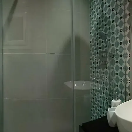 Apartamento Comely N Gusto Luxury Apts.