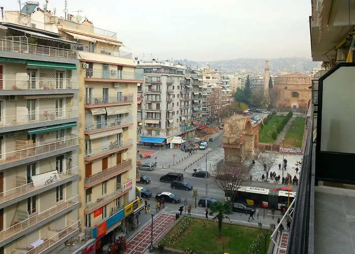 Comely Luxury Must דירה סלוניקי